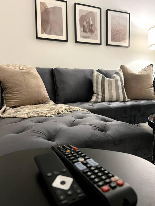 Walking Distance To St Boniface, Easy Parking Villa Winnipeg Eksteriør billede