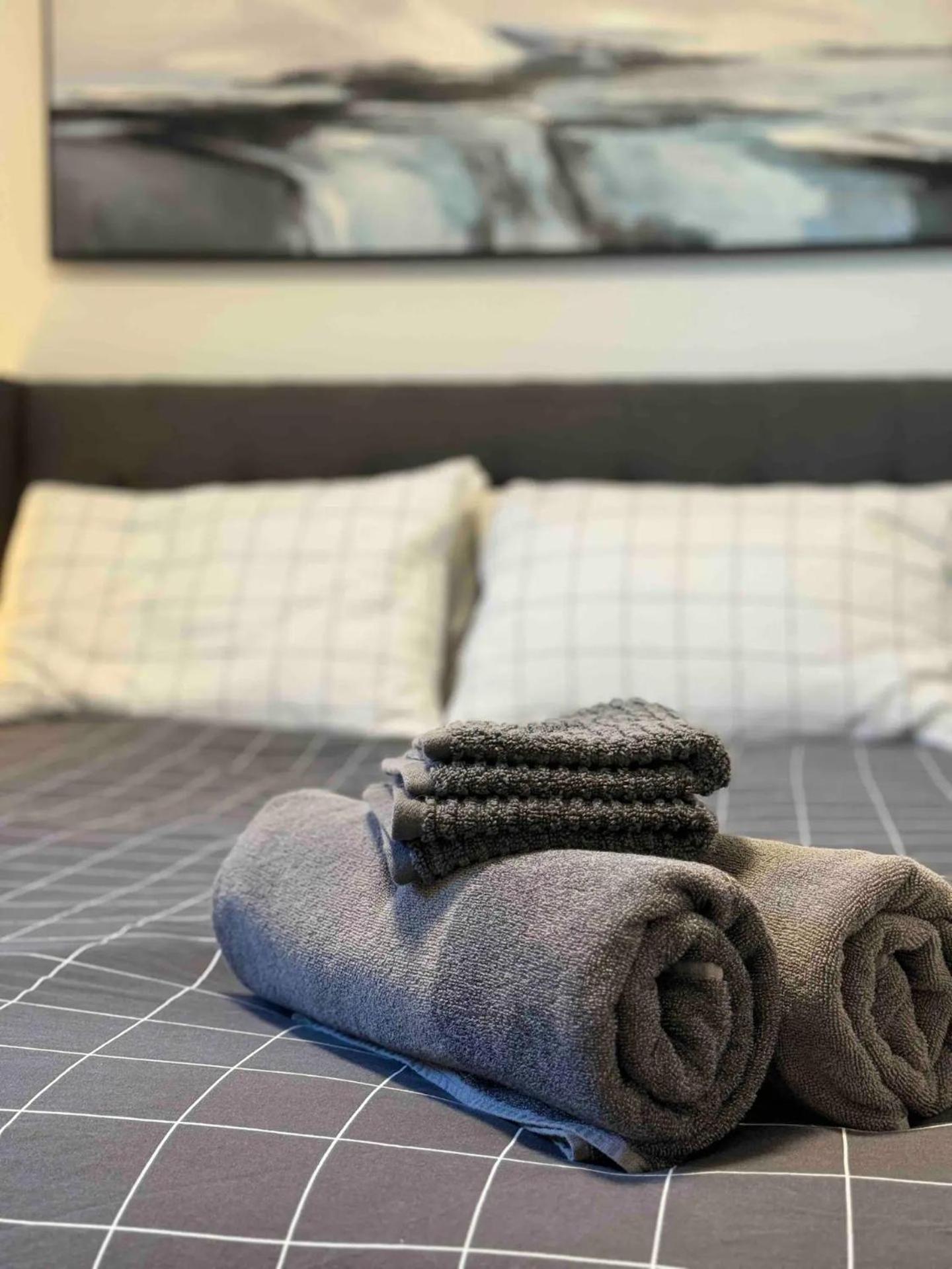 Walking Distance To St Boniface, Easy Parking Villa Winnipeg Eksteriør billede
